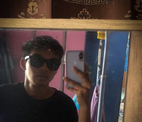 Muizz, 20, Sungai Udang