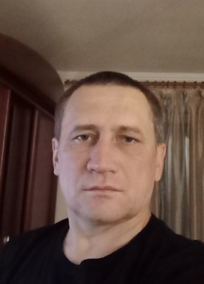 Руслан из Уссурийска 49 лет