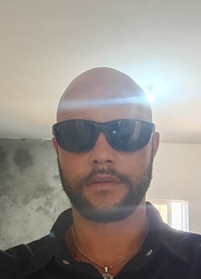 Sandro из Município da Praia 40 лет