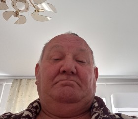 Petr, 65, Simferopol