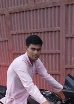 Arjun Pandit, 23, India, Sadābād