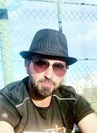Idrees, 30, Abu Dhabi