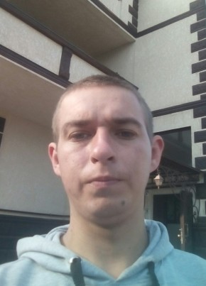 Oleg, 30, Russia, Nogliki