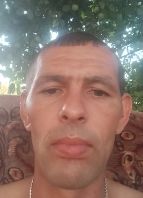 Александр из Нововеличковскаи 39 лет