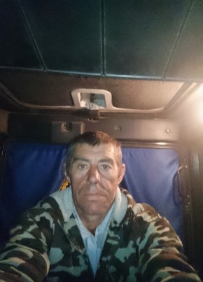 Василий, 49, Россия, Морозовск
