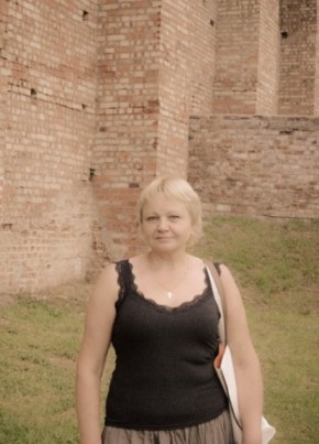 Ольга, 60, Россия, Брянск