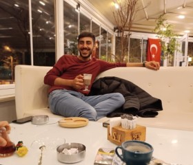 Serhat, 24 года, İstanbul