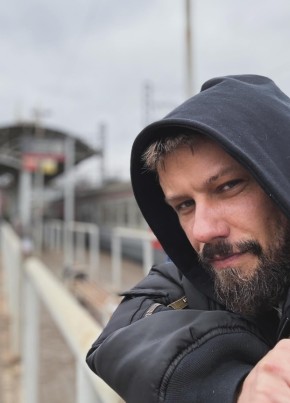 Михаил из Кемерово 39 лет