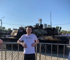 Evgeniy, 24, Saint Petersburg