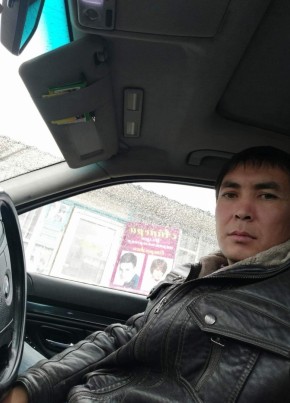 Жумабек Элеманов, 40, Кыргыз Республикасы, Чолпон-Ата