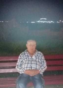 Влад, 68, Россия, Керчь