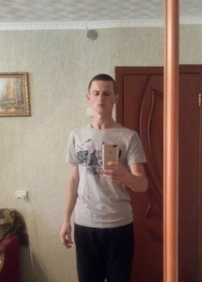 Алексей, 33, Россия, Кормиловка