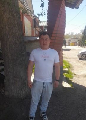 Рома из Заринска 27 лет