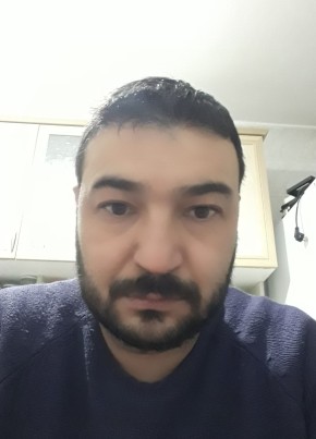 Emir, 29, Türkiye Cumhuriyeti, İstanbul