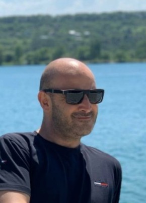 Аскер из Пятигорска 52 года