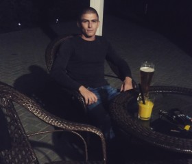 Анатолий, 33 года, Калининград