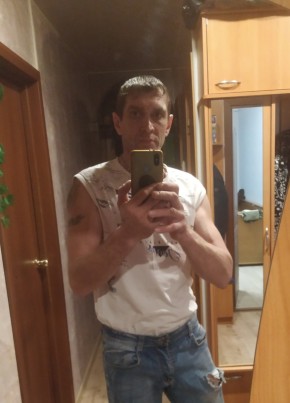 Олег, 44, Россия, Гатчина