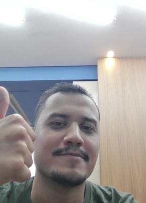 Caio из Contagem 18 лет