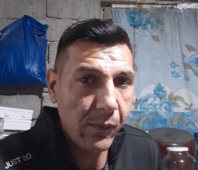 George, 35 лет, Pitești