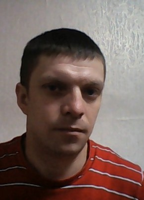 Виктор, 37, Россия, Кириши