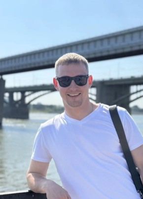 Владислав из Братска 34 года