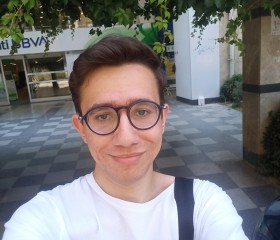 Kadir, 20, Izmir
