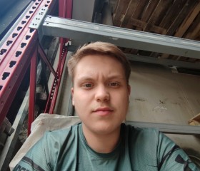 Ilya, 18, Yekaterinburg