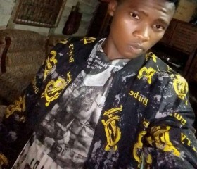 Titilaflesh, 22, Edea
