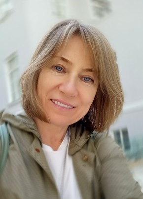 Елена, 56, Россия, Санкт-Петербург