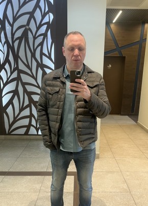 Илья