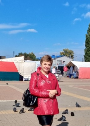 Надежда из Лиски 50 лет