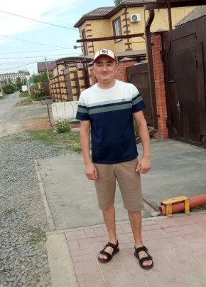 Аброр из Азова 35 лет
