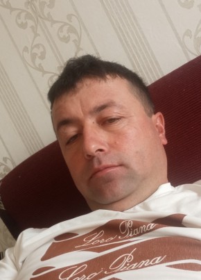 Макс из Новосибирска 18 лет