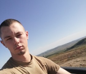 Oleg, 23, Ussuriysk