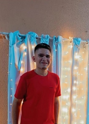 Alejandro из Fortaleza 19 лет