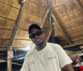 Letlhogonolo, 26, Lichtenburg