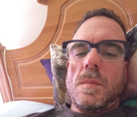 Curro, 38, Velez-Malaga