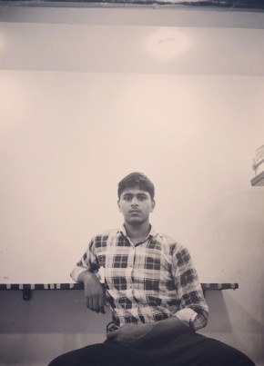 Anuj Kashyap, 18, India, Lucknow