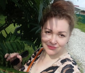 Valentina, 45, Navlya