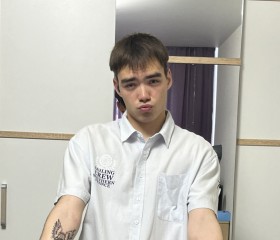 artur, 19, Ufa