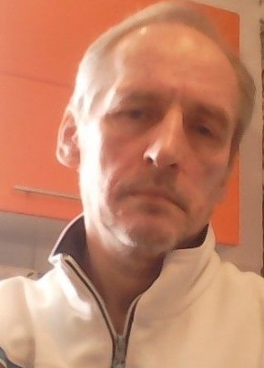 Игорь, 62, Россия, Балабаново