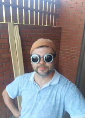 Владимир из Новосибирска 33 года