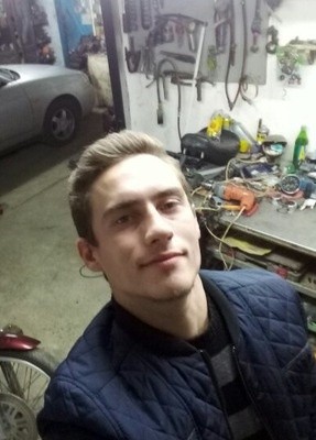 Денис, 27, Россия, Гиагинская