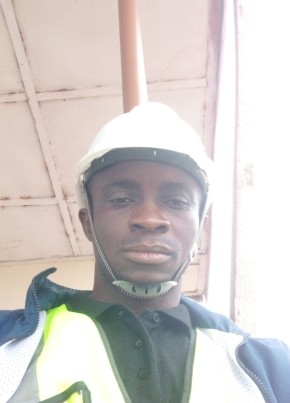 Idris, 33, Sierra Leone, Freetown