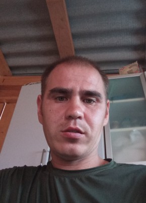 Толик Марьин, 28, Россия, Арти