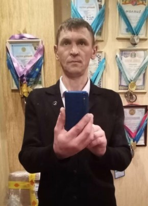 Станислав из Зыряновска 44 года