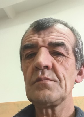 Мустафо из Санкт-Петербурга 58 лет