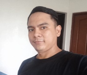 Lukas, 29, Malolos