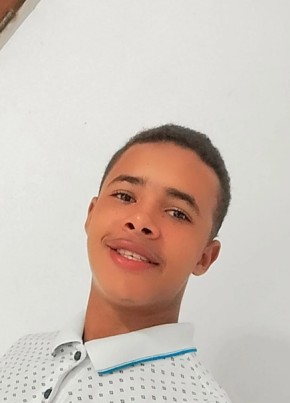 Junior, 18, República Federativa do Brasil, Salvador