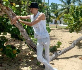 Lubomir Parshin, 21, Vaudreuil-Dorion